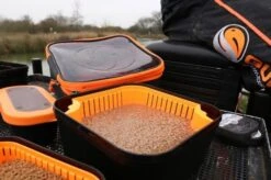 Bait Strainer 3,3 Pint - Guru 7 Bait Strainer 3,3 Pint - Guru -SENSAS Verkoop 1266183926