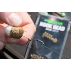 Korda - End Tackle Hook Bead - Green - Korda -SENSAS Verkoop 1512801352